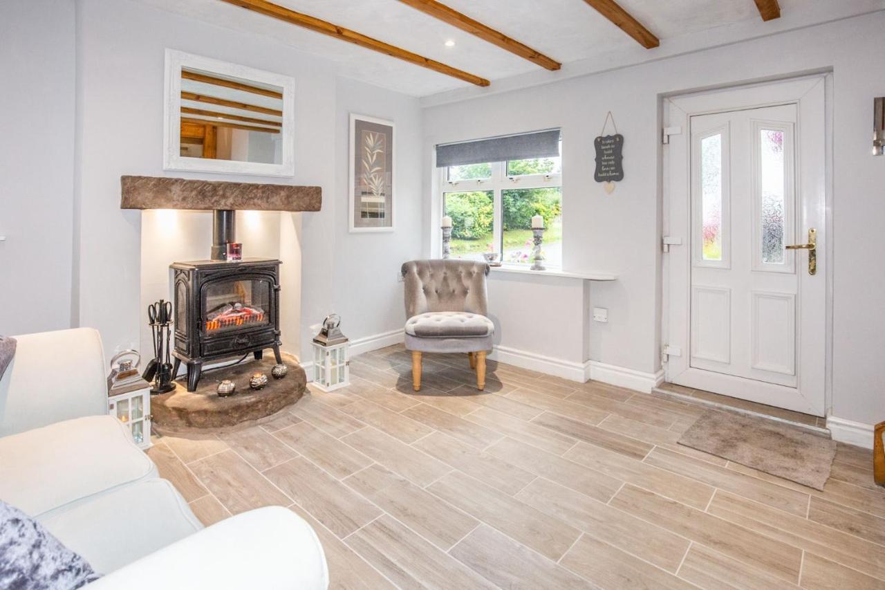 Snowdrop Cottage Nr Alton Towers & Peak District, Sleeps 4+2 Cauldon Exterior photo