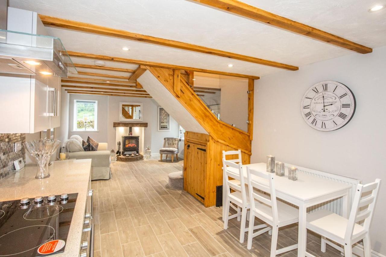 Snowdrop Cottage Nr Alton Towers & Peak District, Sleeps 4+2 Cauldon Exterior photo