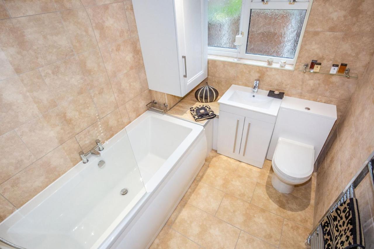 Snowdrop Cottage Nr Alton Towers & Peak District, Sleeps 4+2 Cauldon Exterior photo